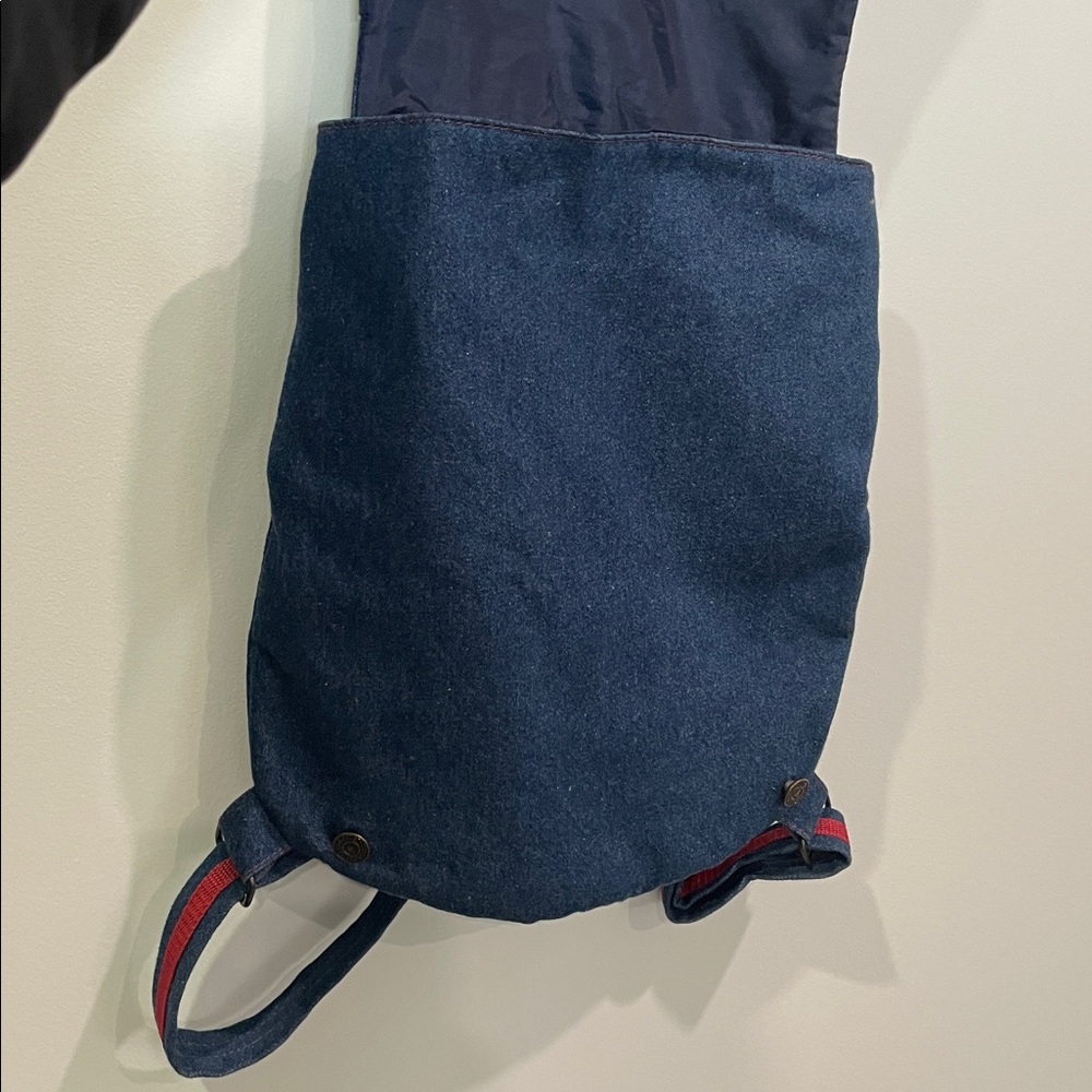 Levi's Denim Backpack with Red Accents - Picture 3 of 5